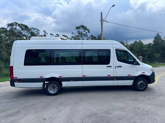 MERCEDES-BENZ SPRINTER 2.0 CDI DIESEL VAN 517 TA EXTRA LONGO 21L MANUAL